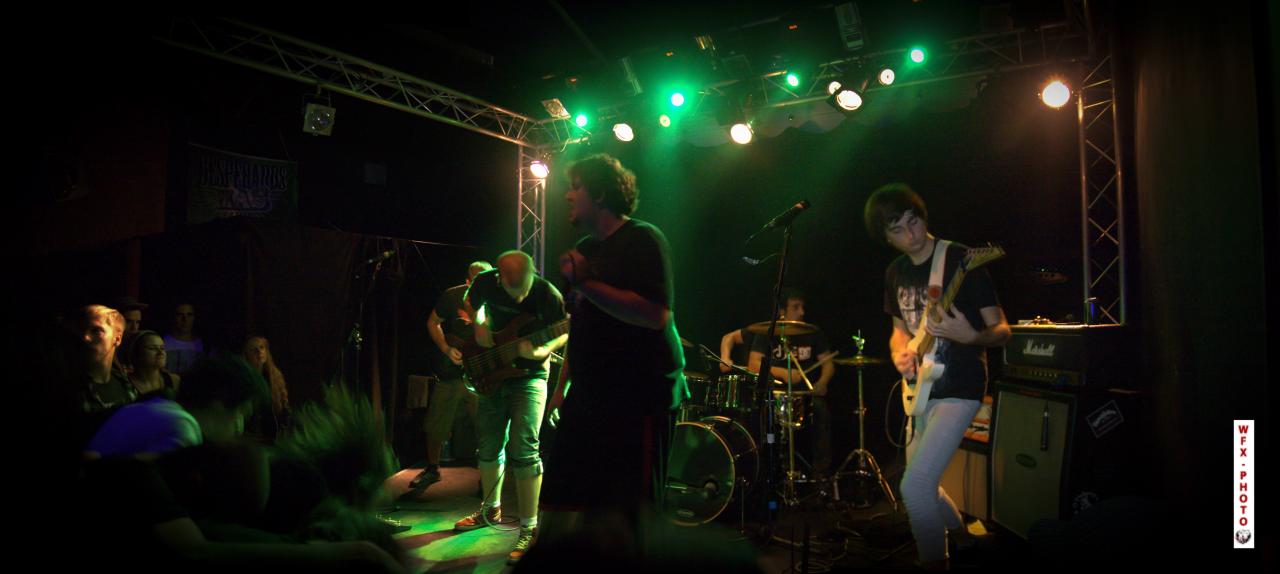 MIDNIGHT IN AMERICA  (2)